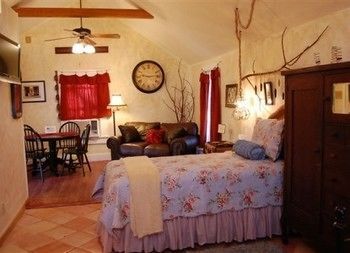 202 And Cottage Fredericksburg Kültér fotó